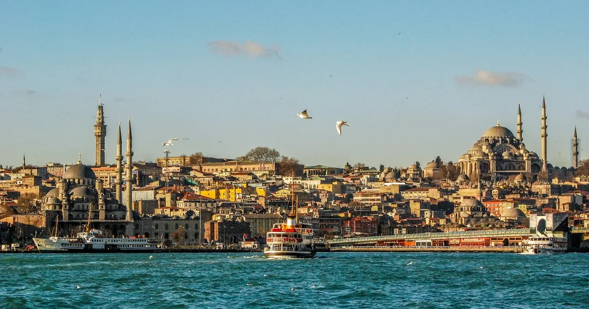 İstanbul Matbaa Rehberi: Sultangazi'den Tüm Türkiye'ye Online Baskı
